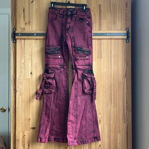 Akira burgundy cargo jeans, size XS